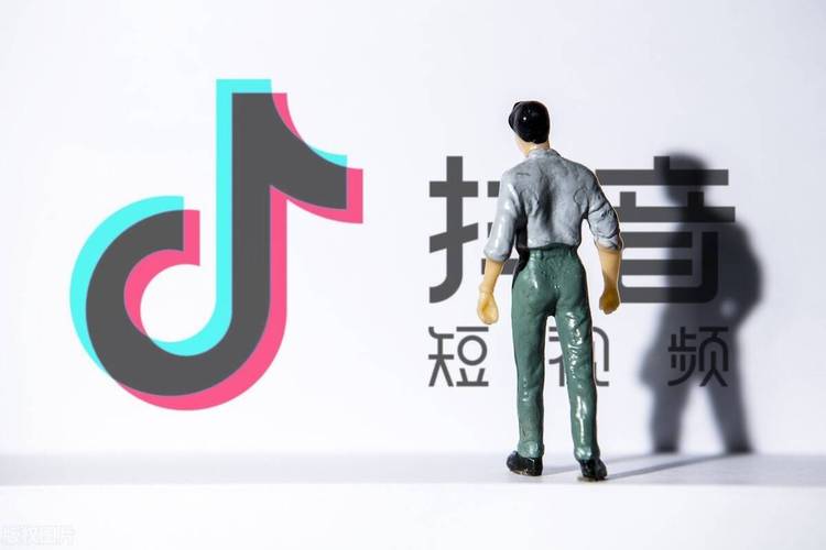 抖音刷双击_抖音快速上热门方法_抖音刷播放量技巧